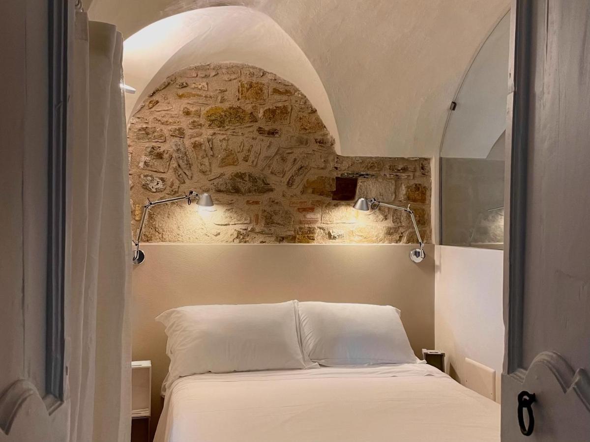 Uliveto Saglietto Agriturismo A Poggi Apartments 因佩里亚 外观 照片