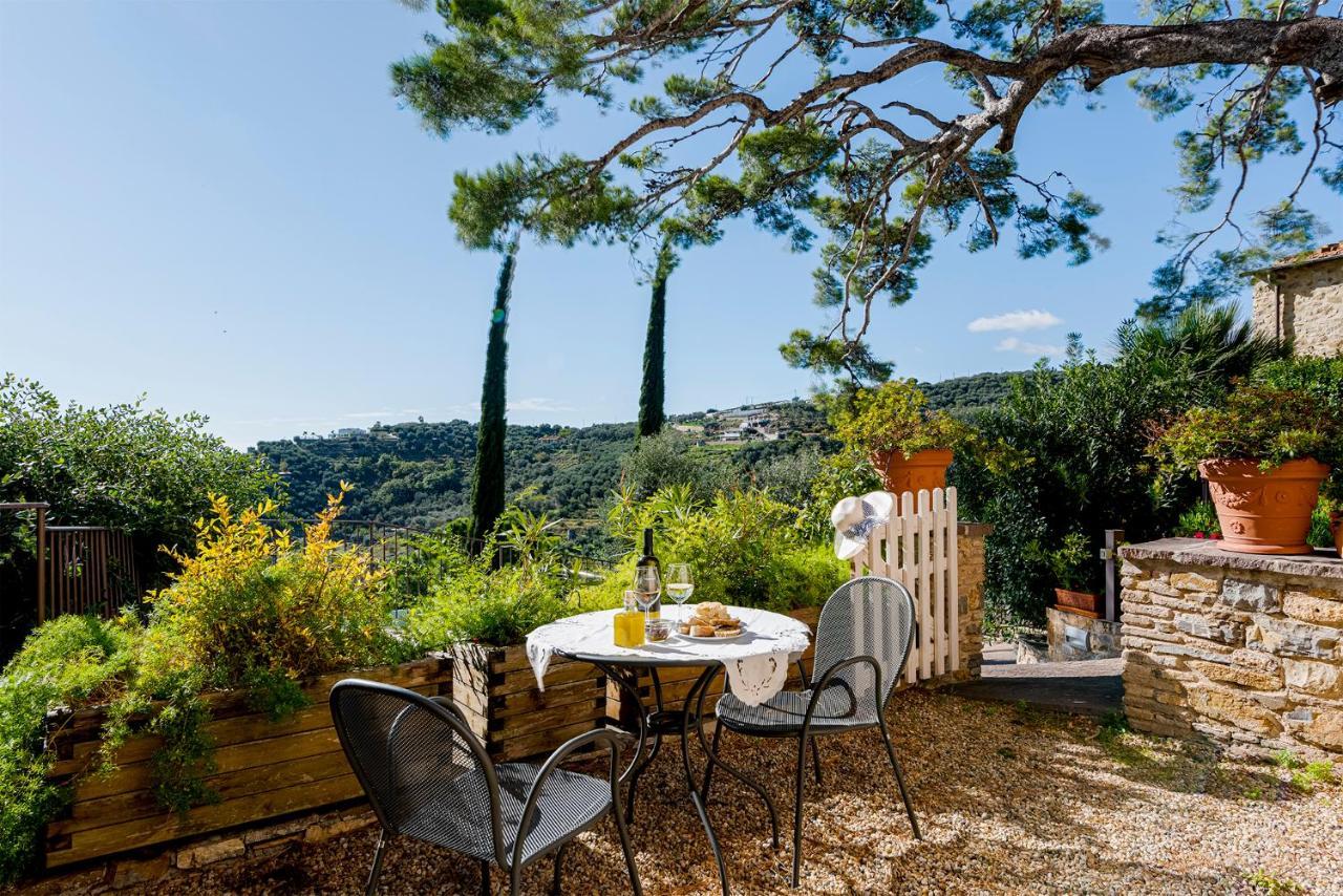 Uliveto Saglietto Agriturismo A Poggi Apartments 因佩里亚 外观 照片