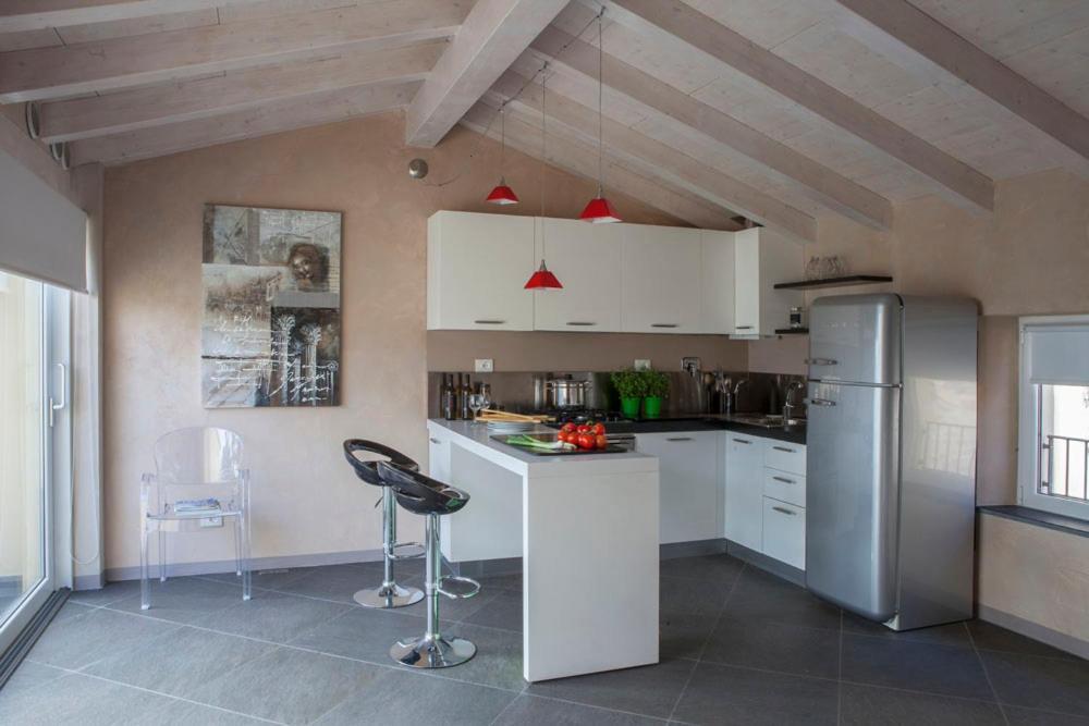 Uliveto Saglietto Agriturismo A Poggi Apartments 因佩里亚 外观 照片
